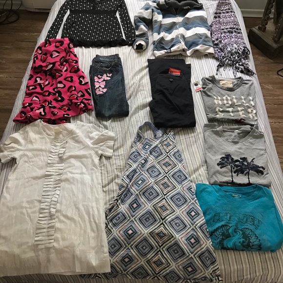 Lot of girls clothing - Picture 1 of 1